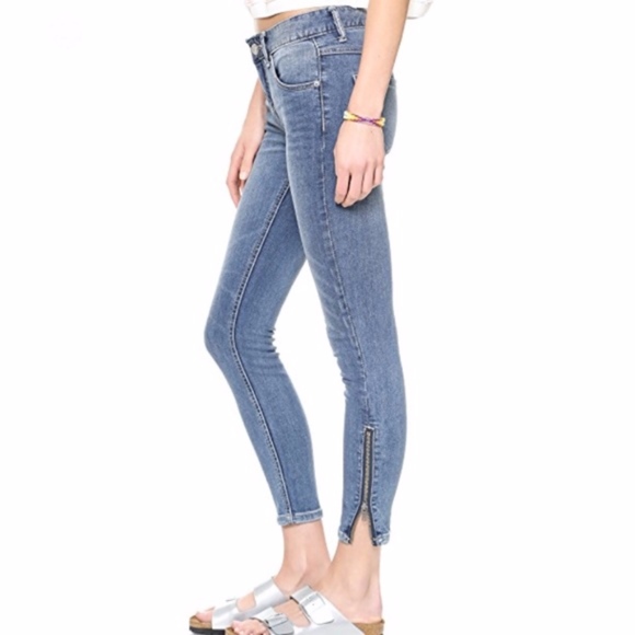 Free People Denim - Free People | High Waisted Zip Ankle Crop Jeans